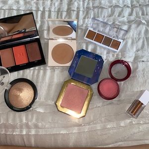 Makeup bundle, eyeshadow, blush, bronzer and highlight